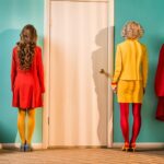 Jakie drzwi wybrać do małych pomieszczeń?